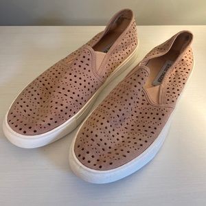 Steve Madden slip on sneakers